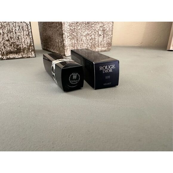 Rouge Dior Shade 999 Velvet Red Mini Lipstick New - Picture 5 of 6